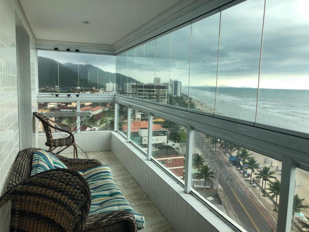 Mongagua Com Vista Para O Mar Pe Na Areia Exteriör bild