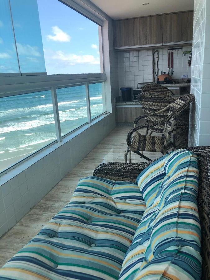 Mongagua Com Vista Para O Mar Pe Na Areia Exteriör bild
