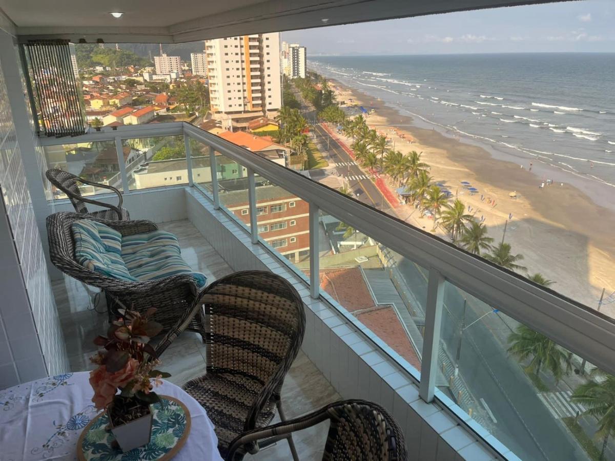 Mongagua Com Vista Para O Mar Pe Na Areia Exteriör bild