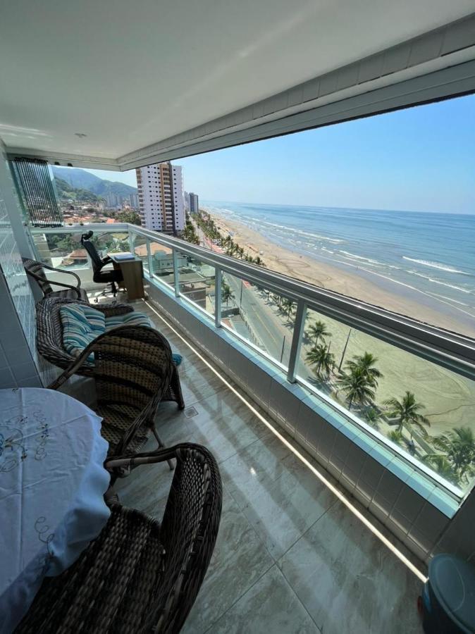 Mongagua Com Vista Para O Mar Pe Na Areia Exteriör bild