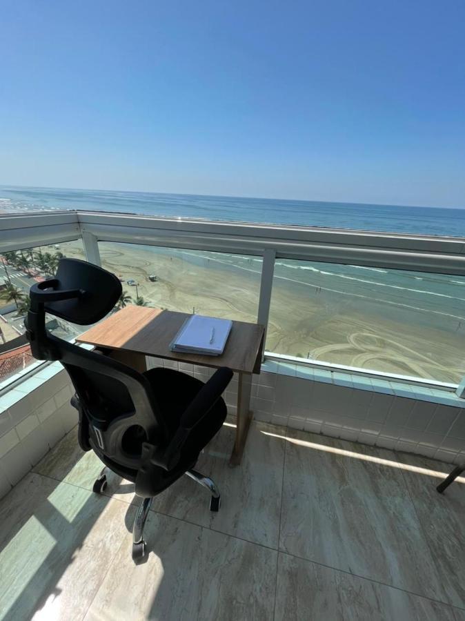 Mongagua Com Vista Para O Mar Pe Na Areia Exteriör bild